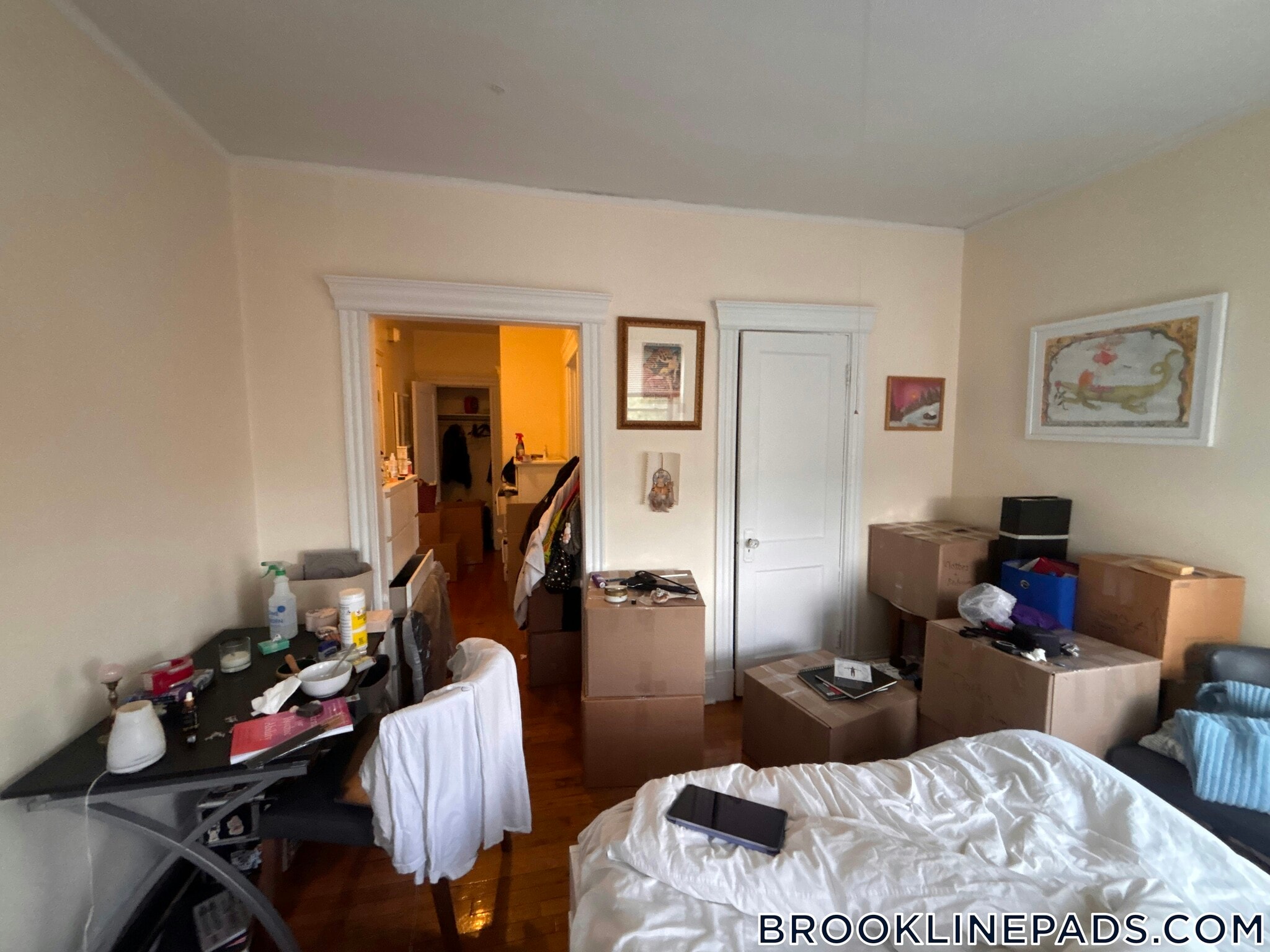 Building Photo - 360 Riverway