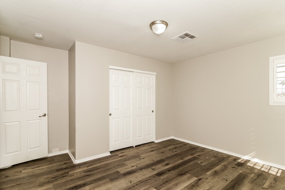 Building Photo - 2042 S 87th St