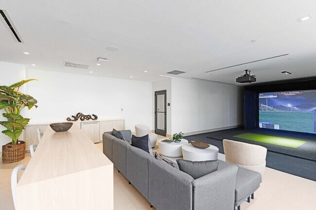 Building Photo - 225 N Miami Ave