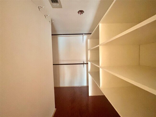 Building Photo - 3100 Wheeler St