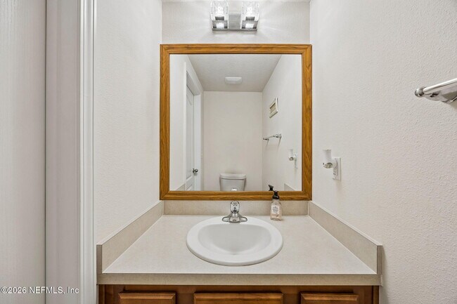 Building Photo - 470 Servia Dr