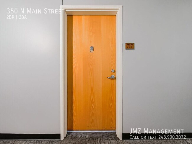 Building Photo - 350 N Main St