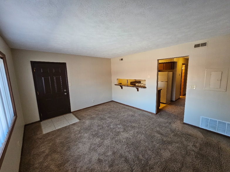 Building Photo - 1800 Knox St