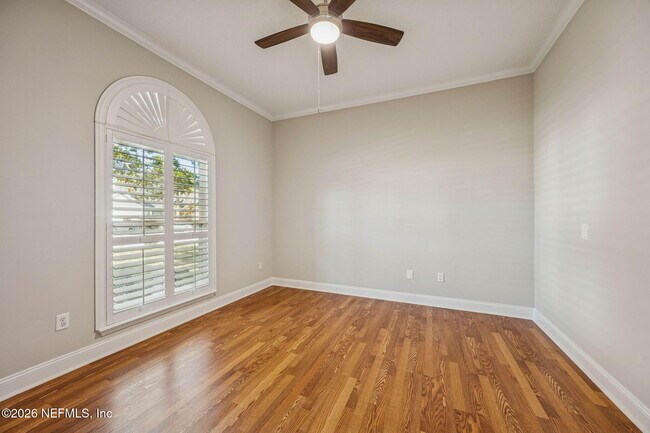 Building Photo - 3447 Heron Dr N