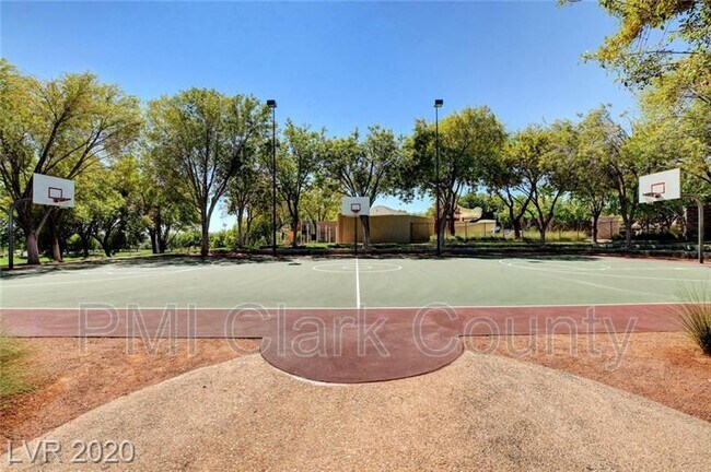 Building Photo - 2770 Sweet Willow Ln