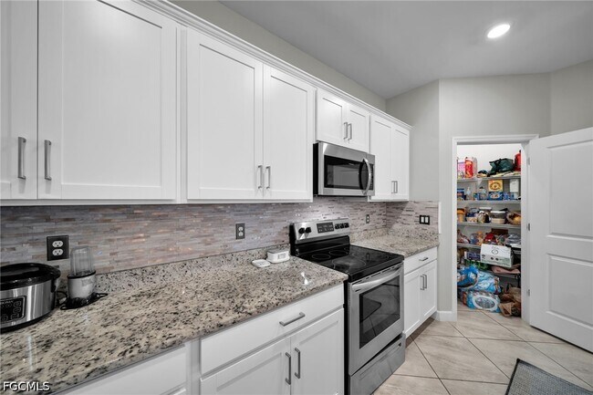 Building Photo - 13846 Pine Lodge Ln