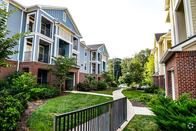 Great space for morning or evening walks. - Independence Place Prince George