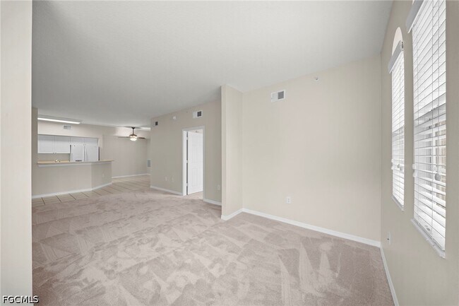 Building Photo - 11400 Ocean Walk Dr