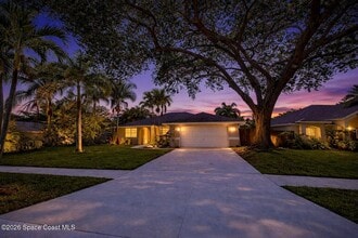 Building Photo - 270 Quail Dr