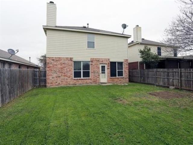 Building Photo - 11509 Petunia Dr