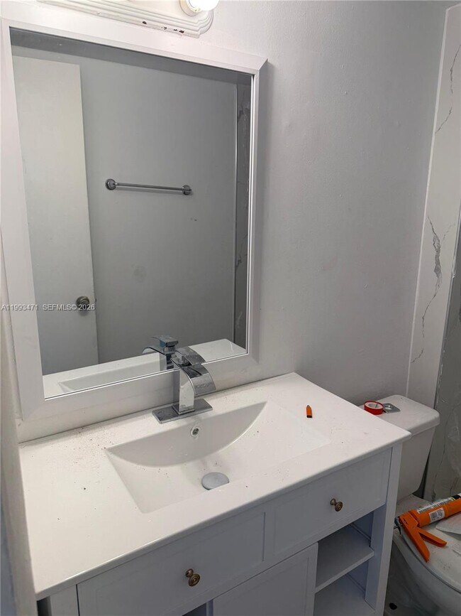 Building Photo - 486 NW 165th St