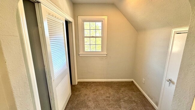 Building Photo - Timeless Two-Story Home with Modern Comfor...