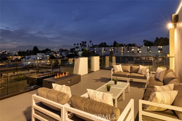 Building Photo - 3620 Ellsworth St