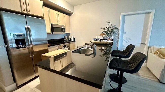 Building Photo - 79 SW 12th St