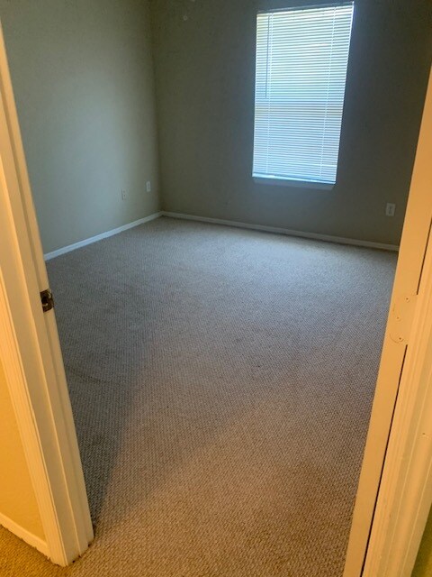 Building Photo - 4850 51st St W