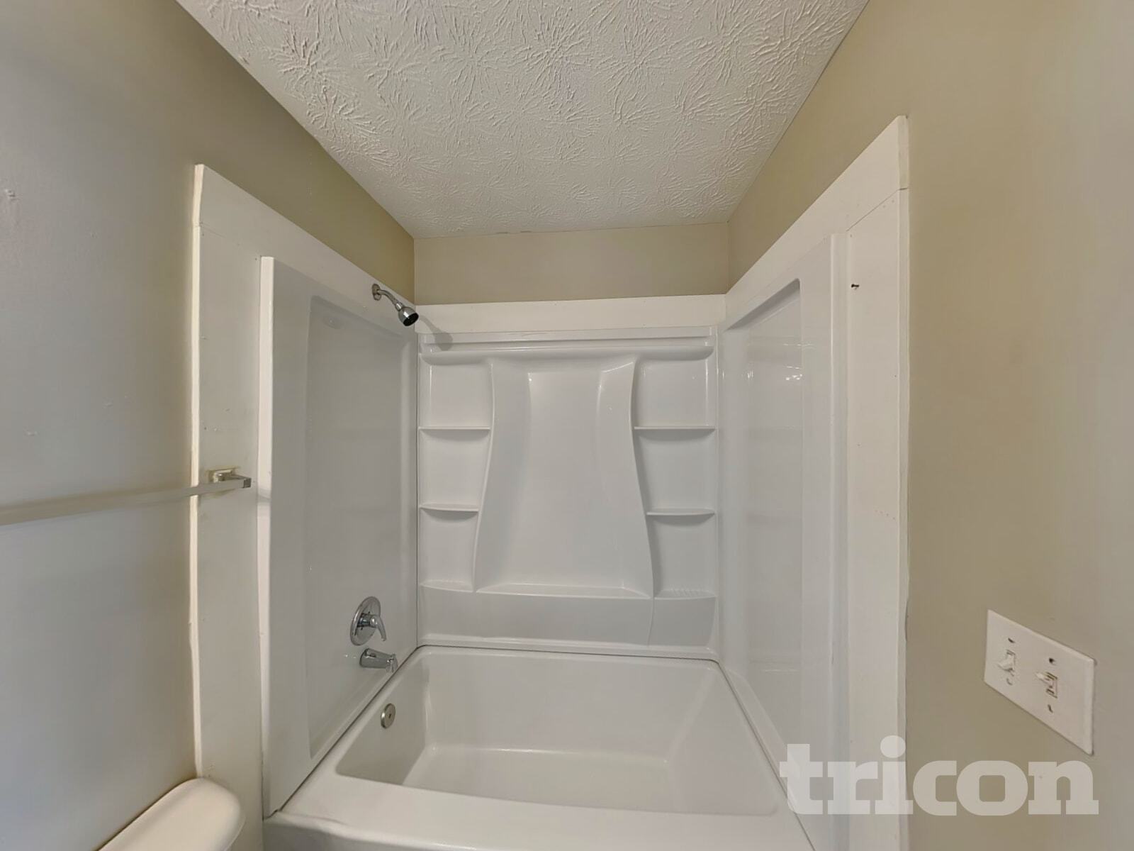 Building Photo - 5524 Somervale Ct