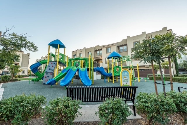 Building Photo - 320 Waverunner Ct