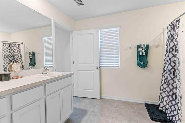 Building Photo - 2157 NW 247th Dr