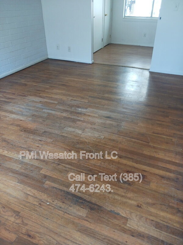 Building Photo - 1064 S 900 E