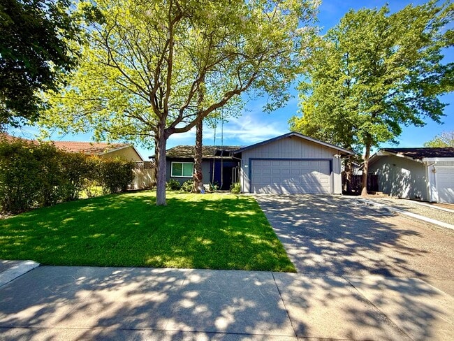 Building Photo - 8077 Cornerstone Way