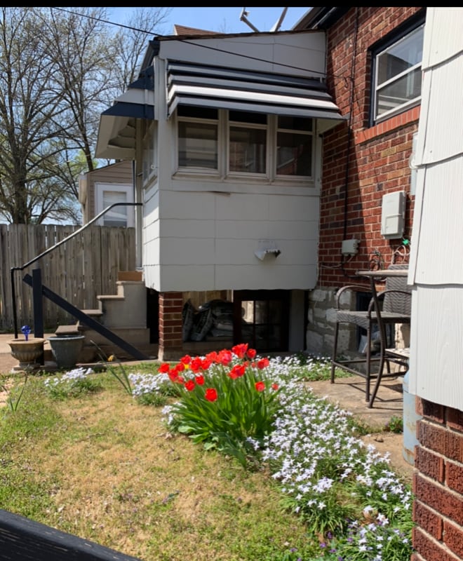 Building Photo - 5538 Walsh St