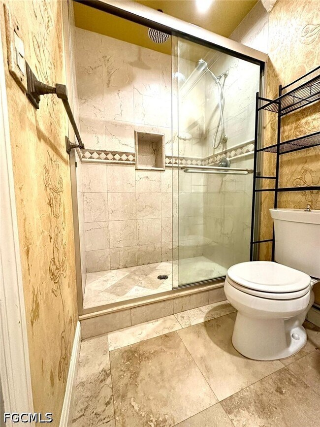 Building Photo - 5826 Whiting Ct