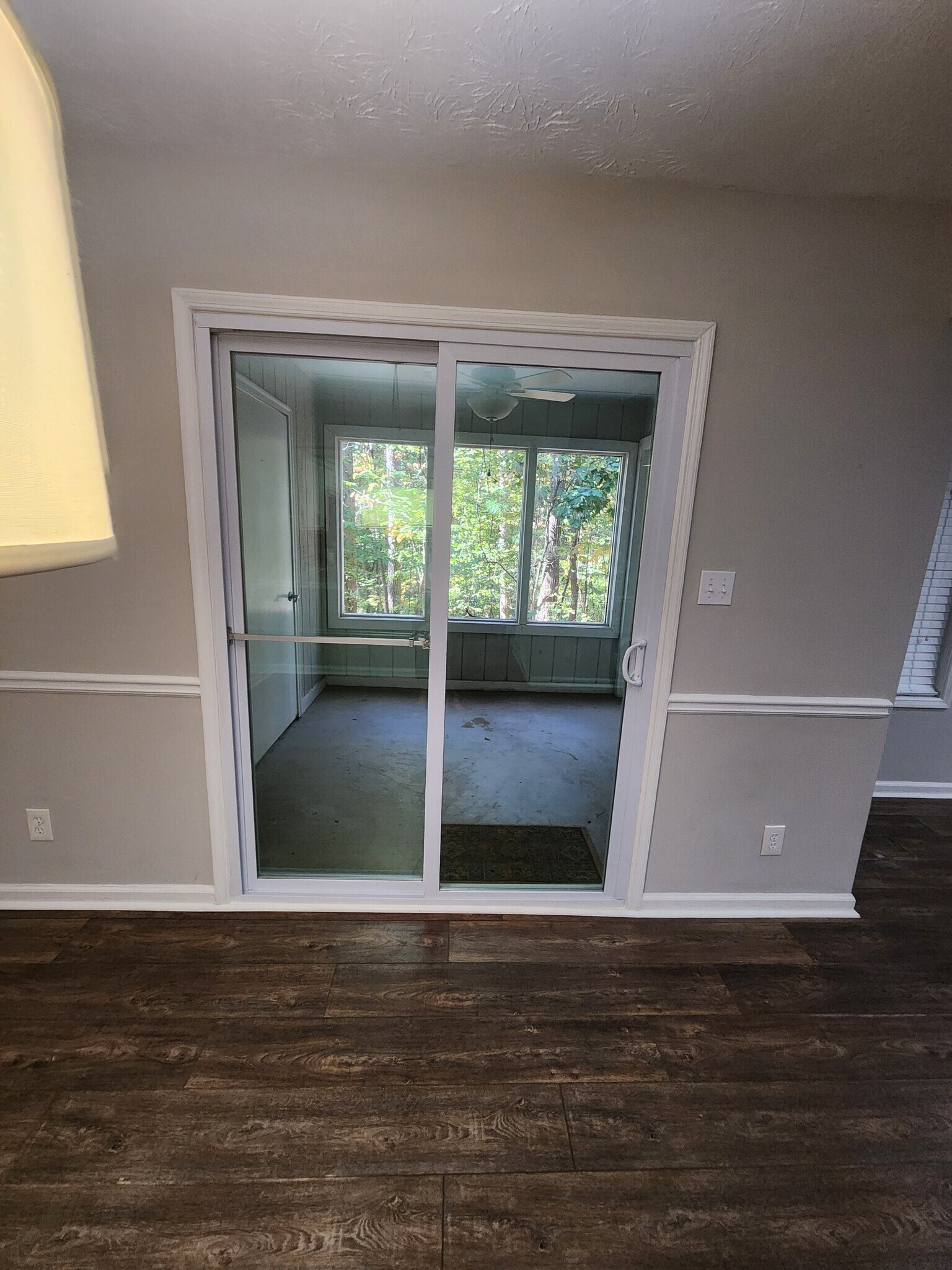 Building Photo - 4000 Riverlook Pky SE