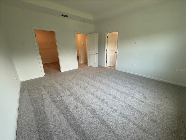 Building Photo - 3079 Chromatic St