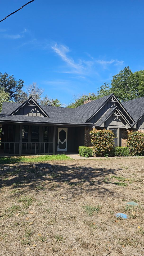 Building Photo - 1700 Kendolph Dr