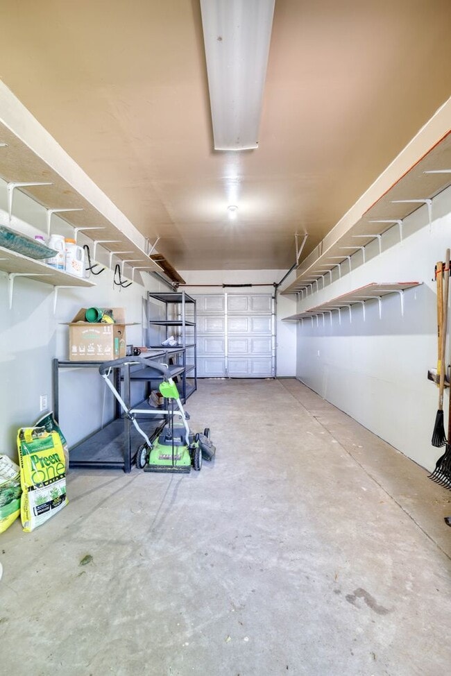 Building Photo - 5948 Anapaula Dr