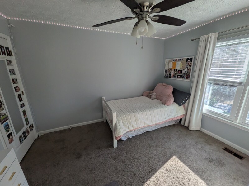 Building Photo - 5845 Shadewater Dr