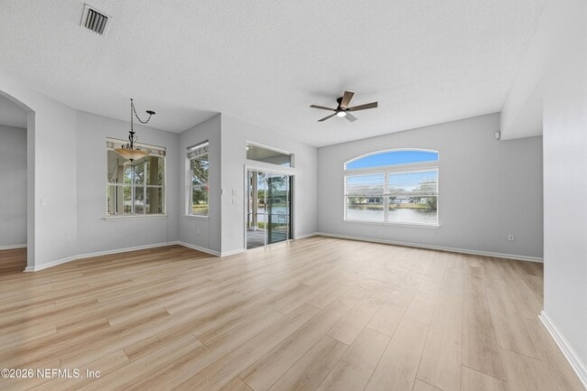 Building Photo - 13844 Fish Eagle Dr W