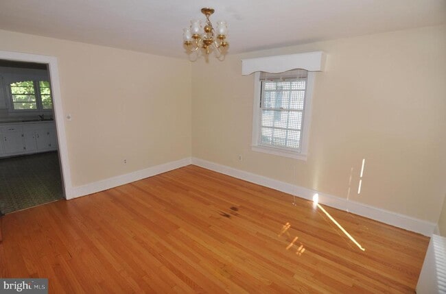 Building Photo - 204 Bellview Ave