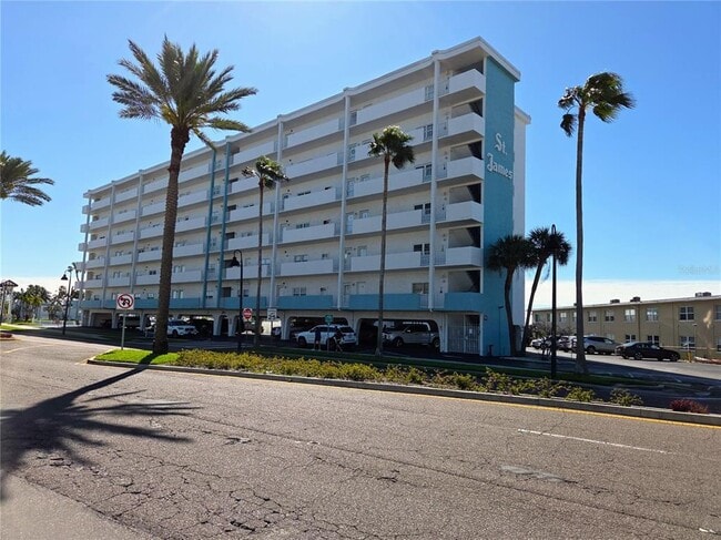 Building Photo - 285 107th Ave