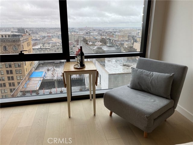 Building Photo - 400 S Broadway