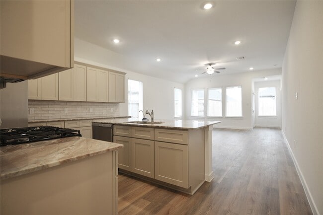 Building Photo - 4116 Sterling Spgs