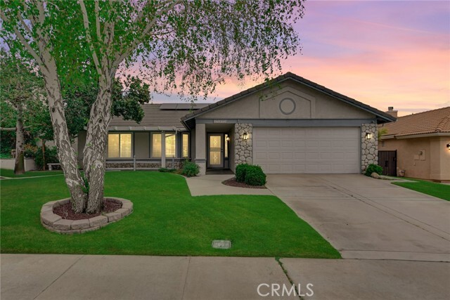 Primary Photo - 3501 N Tamarind Ave