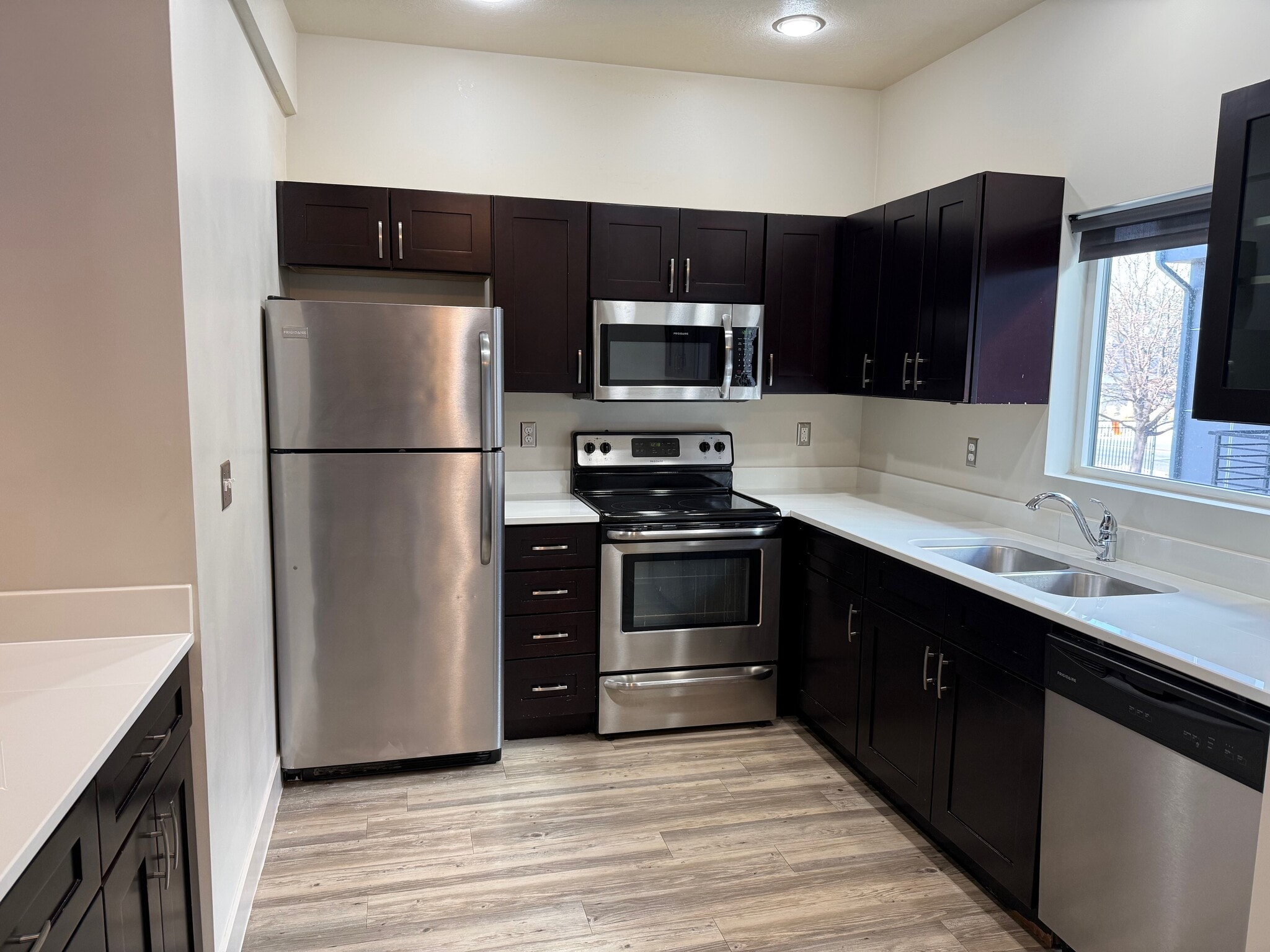 Building Photo - 1722 S 900 E