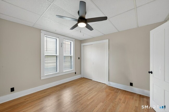 Building Photo - 164 W Main St