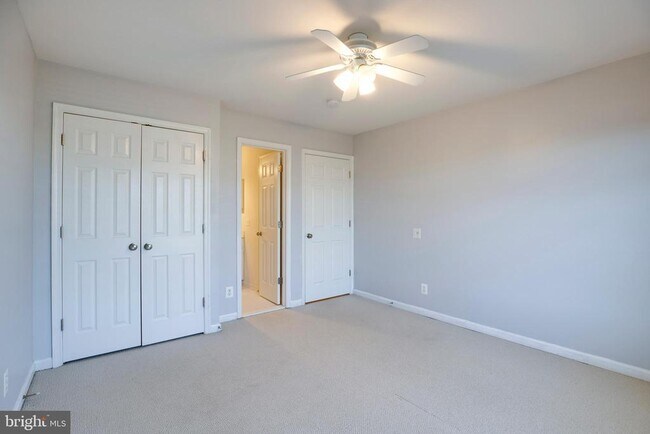 Building Photo - 5097 Pale Moon Way