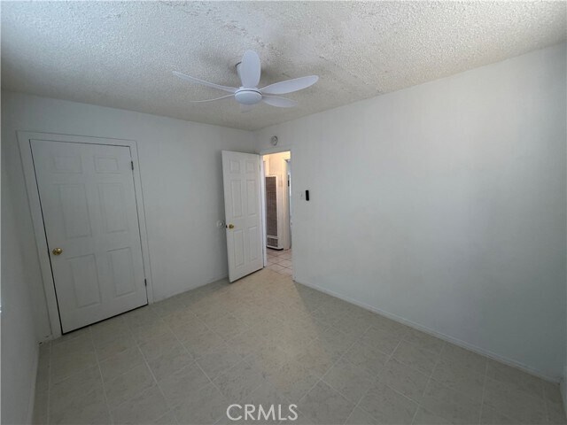 Building Photo - 322 Maxine Ave