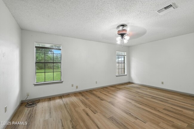 Building Photo - 301 Estainville Ave