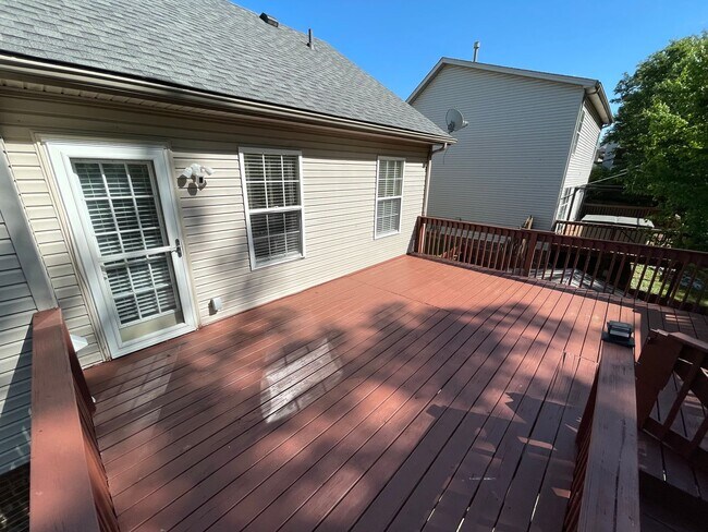 Building Photo - Nice 3 Bed 3 Bath Home For Rent!