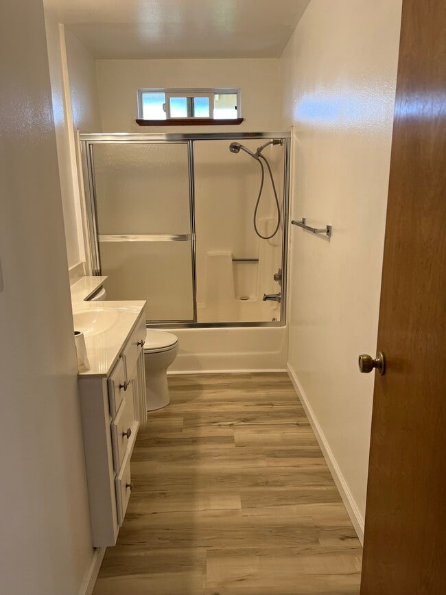 Building Photo - 2822 Montebello Way