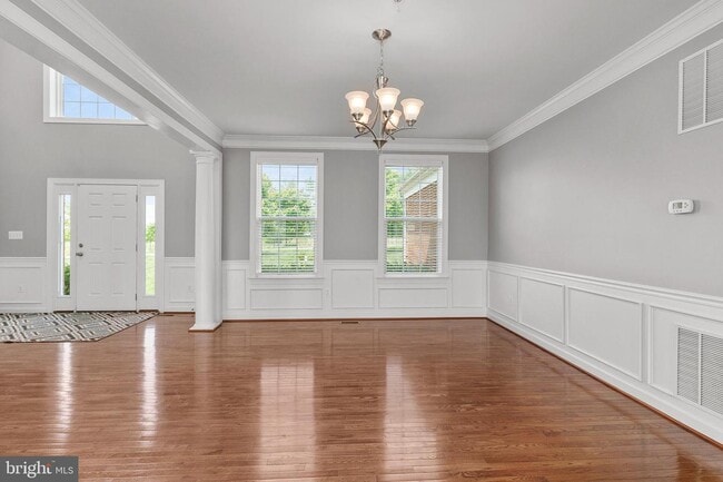 Building Photo - 15305 Sweetbay St