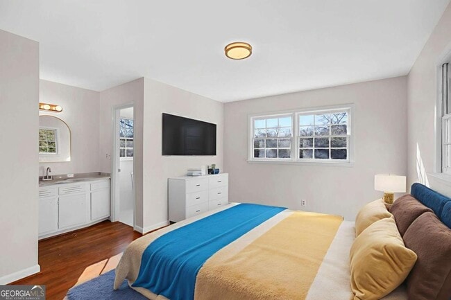 Building Photo - 6541 Debbie Sue Ln