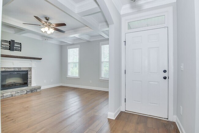 Building Photo - Beauty in Riverwood on Corner Lot!
