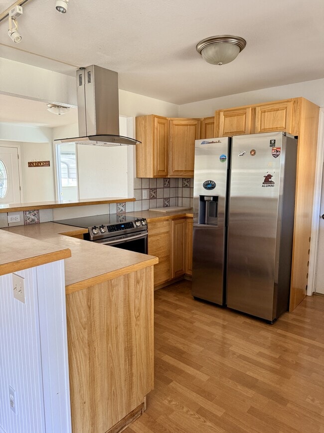 Building Photo - 1208 Hermosa Ave