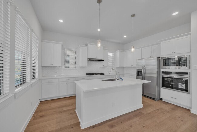 Building Photo - 3244 Loam Ln