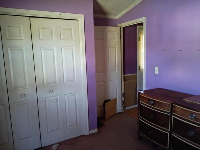 Building Photo - owner will finance